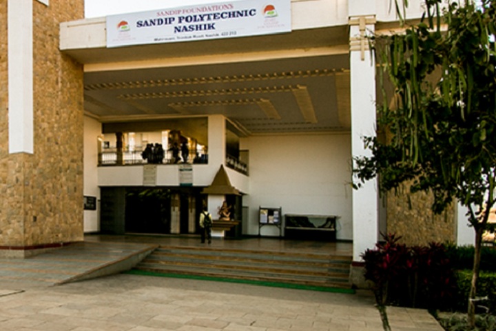 https://cache.careers360.mobi/media/colleges/social-media/media-gallery/11235/2020/11/13/Campus view of Sandip Institute of Polytechnic Nashik_Campus-view.jpg
